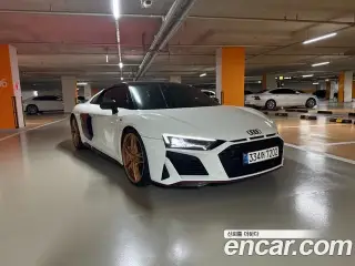 아우디 R8 (4S)
