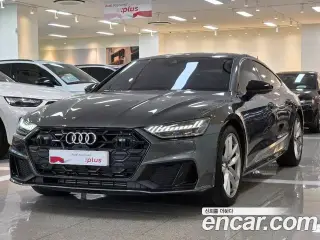 아우디 A7 (4K)
