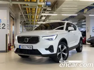 볼보 XC40
