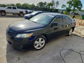 TOYOTA CAMRY 2011