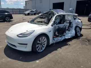 TESLA MODEL 3 2018