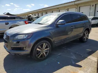 AUDI Q7 2015