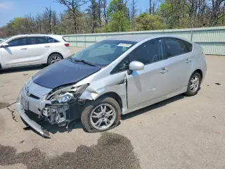 TOYOTA PRIUS 2011
