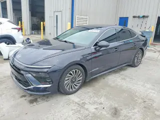 HYUNDAI SONATA HYBRID 2024