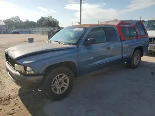 DODGE DAKOTA 2002