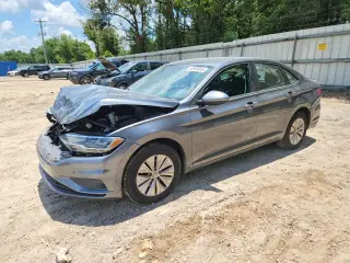 VOLKSWAGEN JETTA 2019