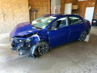 TOYOTA COROLLA 2015