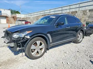 INFINITI FX35 2010