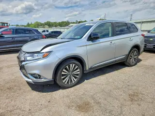 MITSUBISHI OUTLANDER 2020