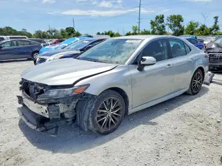 TOYOTA CAMRY 2021