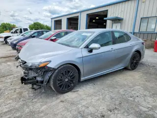 TOYOTA CAMRY 2024