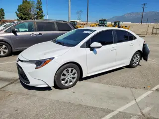 TOYOTA COROLLA 2025