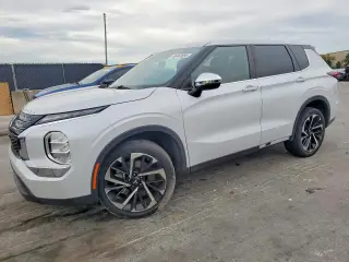MITSUBISHI OUTLANDER 2022