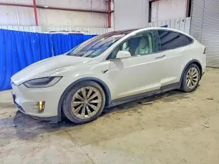 TESLA MODEL X 2017