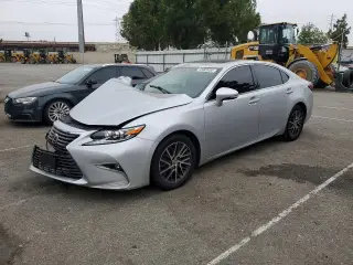 LEXUS ES 2016