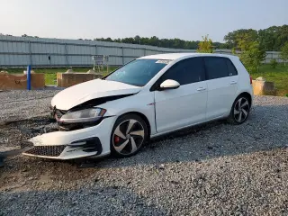 VOLKSWAGEN GTI 2020