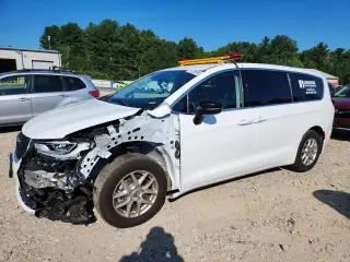 CHRYSLER PACIFICA 2024