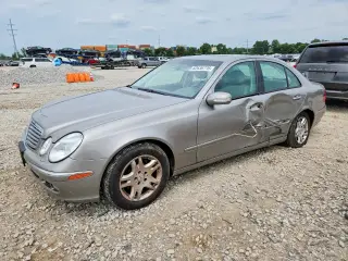 MERCEDES-BENZ E 2005