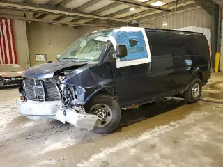 GMC SAVANA 2010