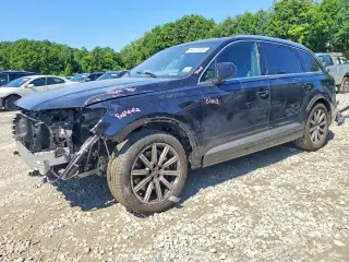 AUDI Q7 2019