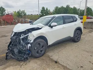 NISSAN ROGUE 2026