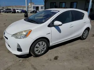 TOYOTA PRIUS C 2012
