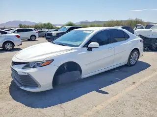 TOYOTA CAMRY 2024