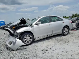 TOYOTA CAMRY 2010