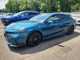 TOYOTA CAMRY 2025