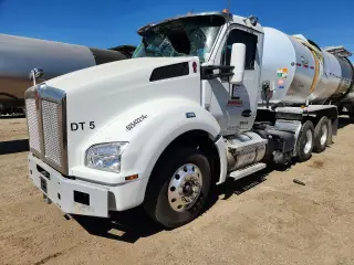 KENWORTH T880 2023