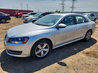 VOLKSWAGEN PASSAT 2012