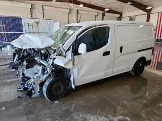 NISSAN NV200 2019