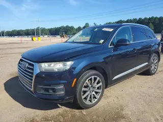 AUDI Q7 2017