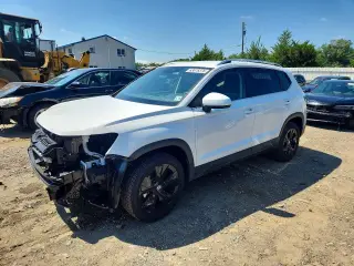 VOLKSWAGEN TAOS 2026