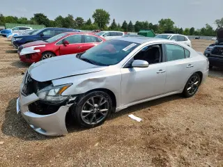 NISSAN MAXIMA 2012