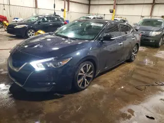 NISSAN MAXIMA 2016