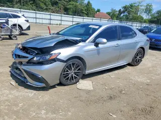 TOYOTA CAMRY 2023