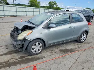 TOYOTA YARIS 2010
