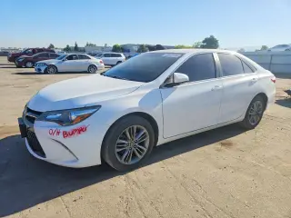 TOYOTA CAMRY 2017