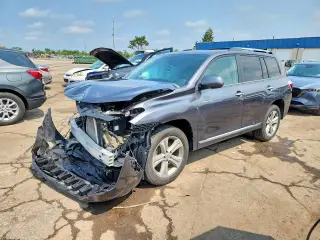 TOYOTA HIGHLANDER 2012