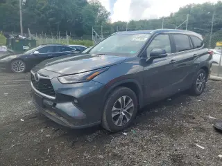 TOYOTA HIGHLANDER 2023