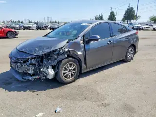 TOYOTA PRIUS PRIME 2020